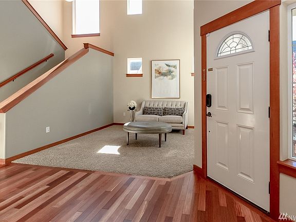 4th image of 15509 84th Ave E