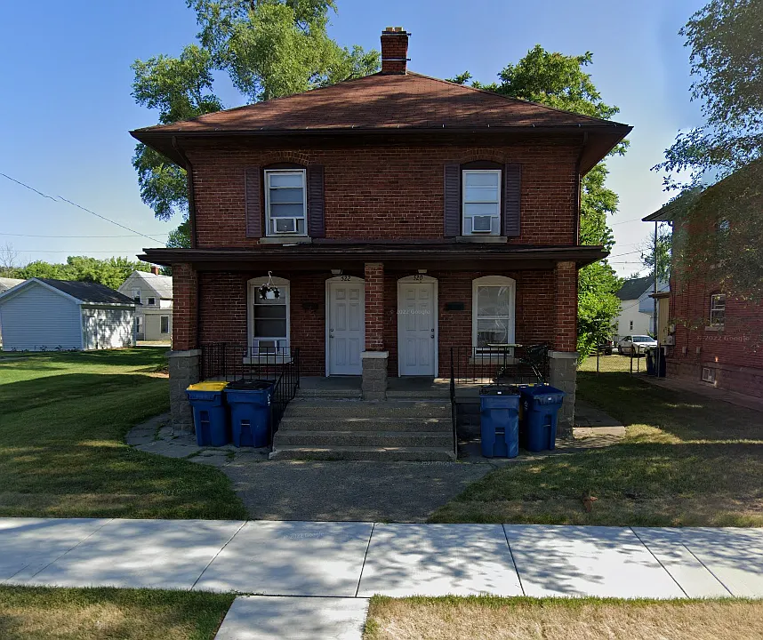 522 W 6th St