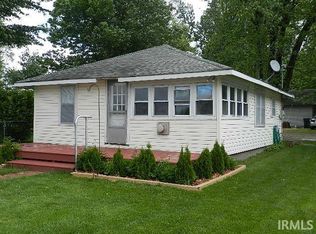 1015 N Edgewater St, Silver Lake, IN 46982