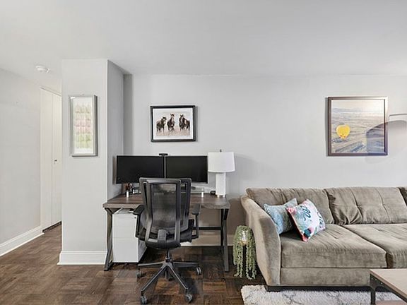 4th image of 301 E 75th St APT 5-E