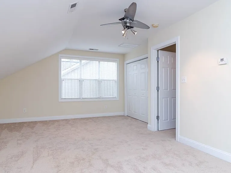 5040 Whitner Dr — Photo 19