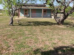 188 S Mesquite Tree Dr, Rockport, TX 78382