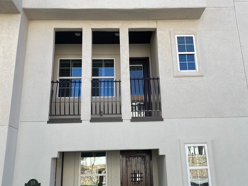 1st image of 325 Vin Almoradi Ct