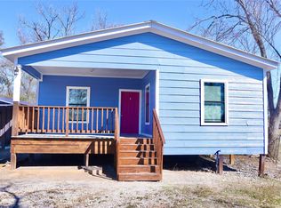 2689 County Road 32, Angleton, TX 77515