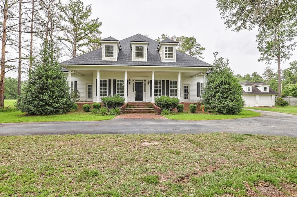 2024 Lake Douglas Rd Bainbridge Ga 39819 Mls 7235 Zillow