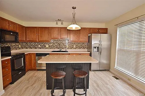 312 Wild Oak Dr Photo 1