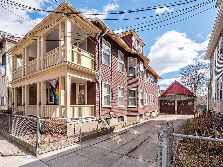 55 Central St #2 — Photo 24