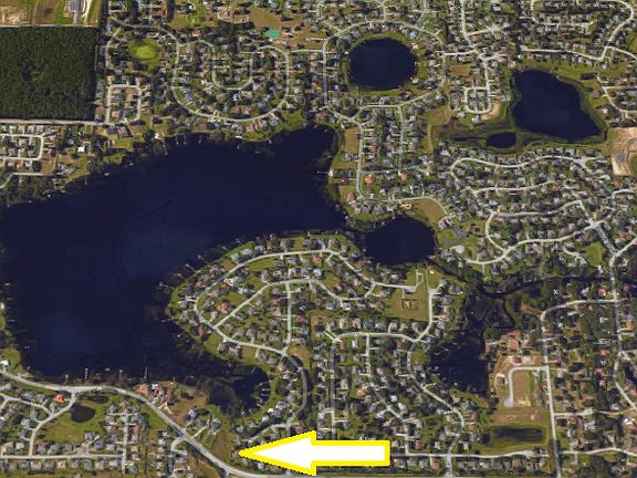 3rd image of 10929 Lakeshore Dr