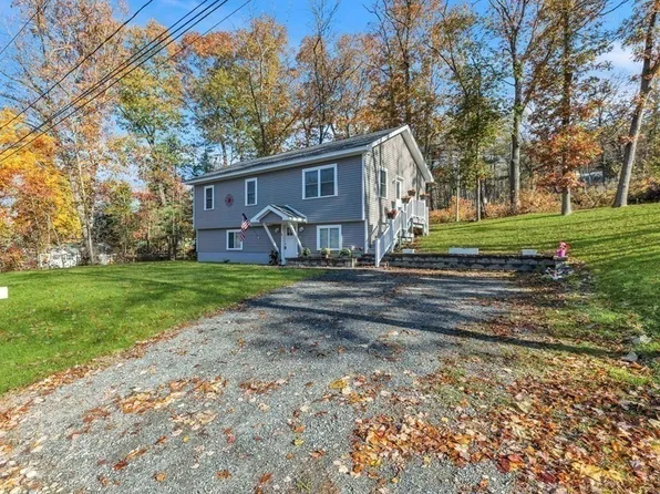3 Central St, Erving, MA 01344