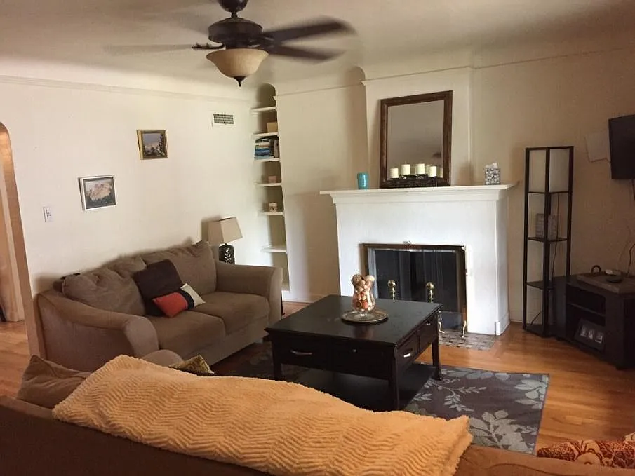 3 bed, 1447 sqft, $1,200 — Photo 1