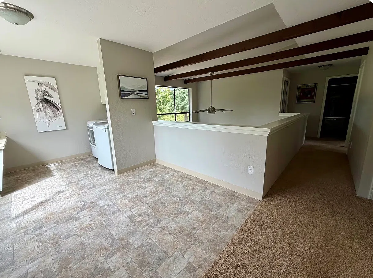 4 bed, 2846 sqft, $4,800 — Photo 4