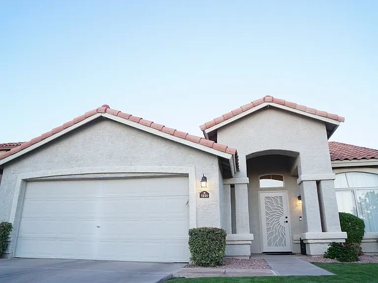 1231 N Firehouse Ct — Photo 36