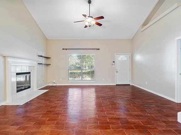 4th image of 1411 N 12th Ave