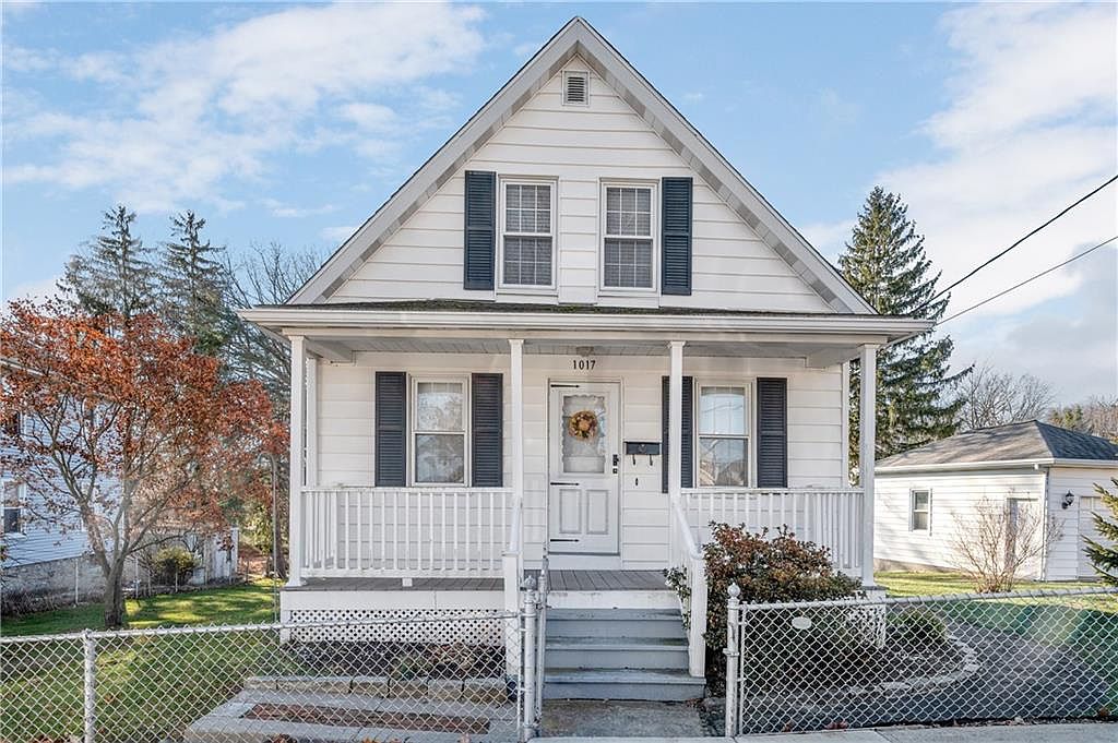 1017 Logee St, Woonsocket, RI 02895 Zillow