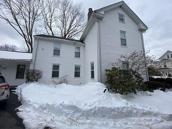 4th image of 32 Vernon St