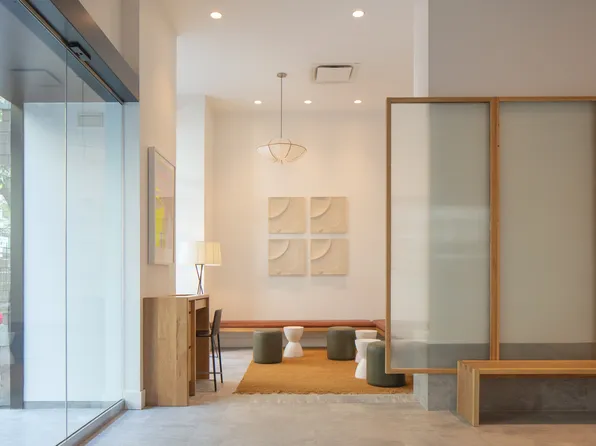 234 East 46th Street image 10 of 20