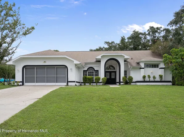 201 Oak Lake Dr, Spring Hill, FL 34608