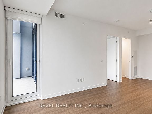 4th image of 8868 Yonge St #316E