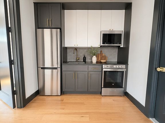 4th image of 559 4th Ave #3B