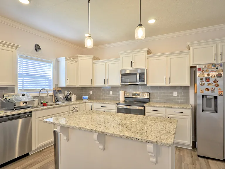 279 Bluebriar Trce — Photo 13