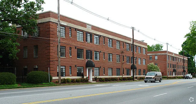 1209 N Main St #C — Photo 2