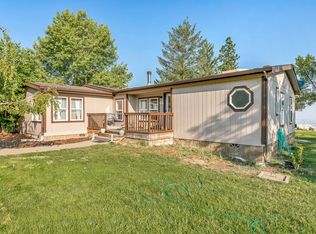 8509 Tenino Ter, Eagle Pt, OR 97524