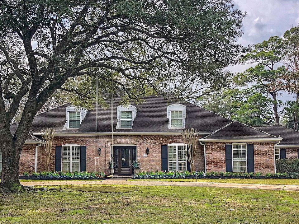 1st image of 727 Storywood Dr