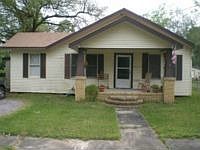 1st image of 480 Belvedere Dr
