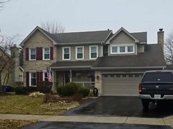 3409 Blackhawk Trl, St Charles, IL 60174