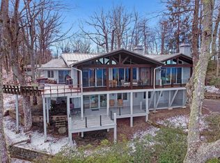 1567 Slick Rock Rd, Brevard, NC 28712