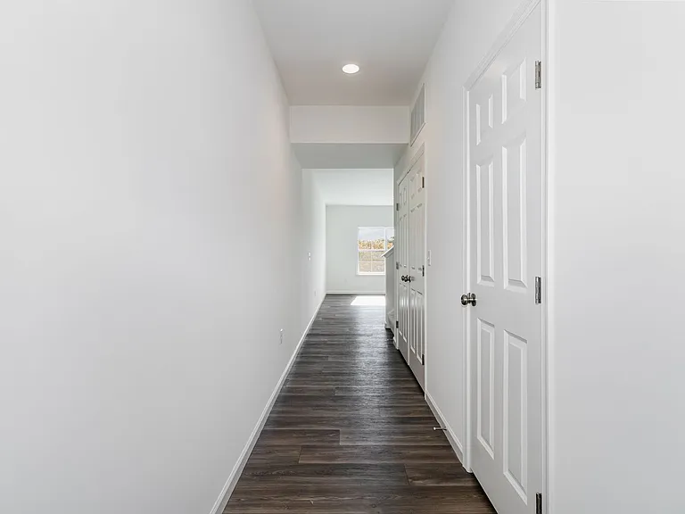 7843 Briarwood Dr — Photo 9