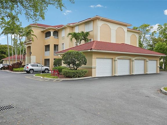 3rd image of 1520 SW 50th St APT 202