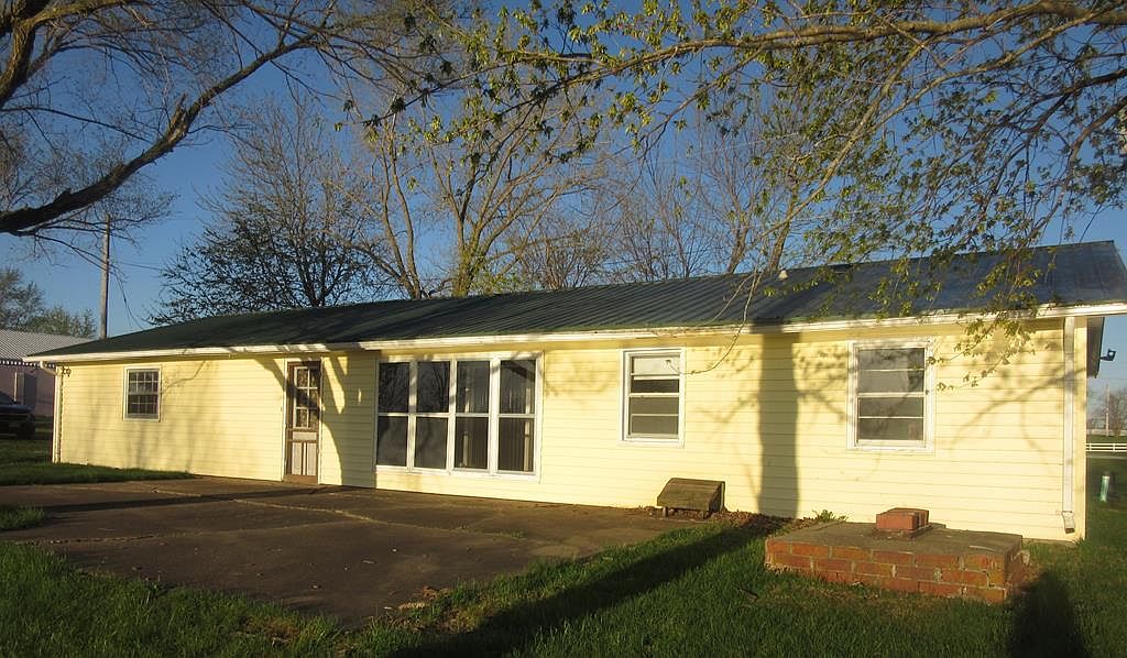 4412 N Baltimore St Kirksville Mo 63501 Mls 27704 Zillow