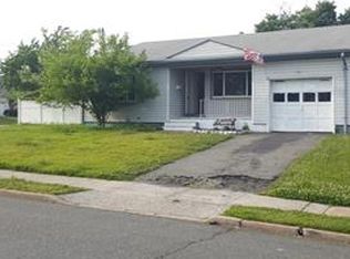 797 Forbes Ave, Perth Amboy, NJ 08861