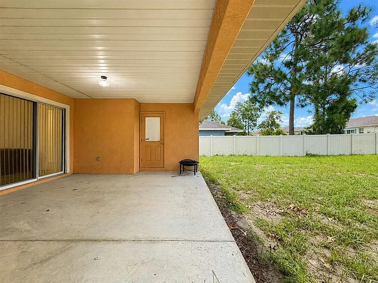 13405 SW 86th Ave — Photo 27