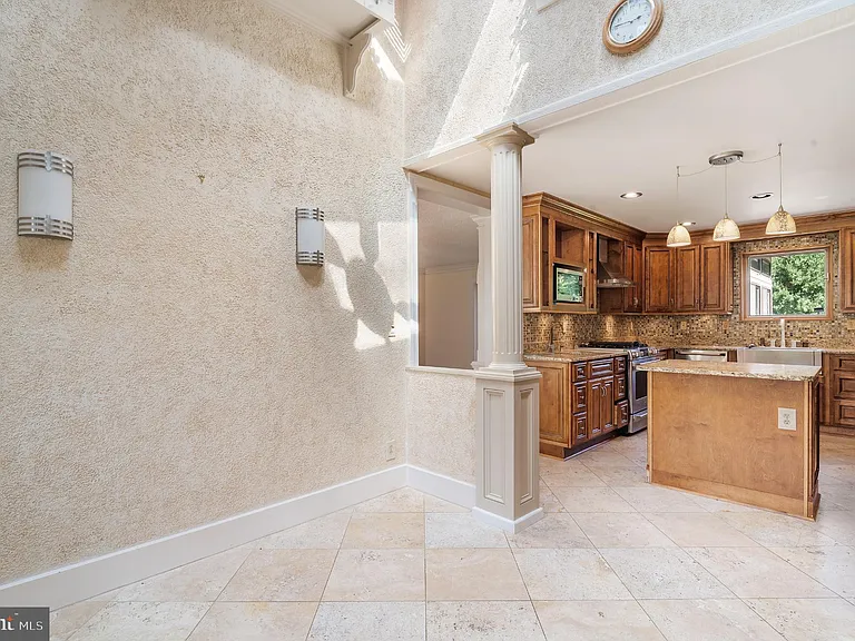 15729 Holly Grove Rd — Photo 18