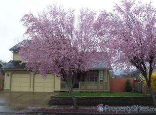 4425 Holly St, Springfield, OR 97478