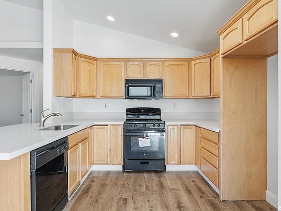 2nd image of 245 Walker St