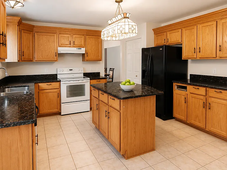 7622 Park Meadow Ln — Photo 8