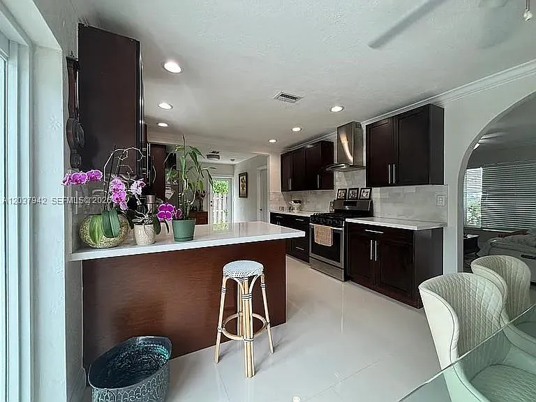 Devon-Aire Estates Sec 6 — Photo 3