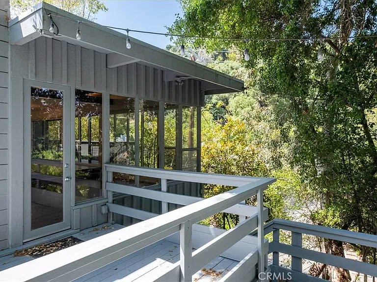 3946 Alta Mesa Dr — Photo 6