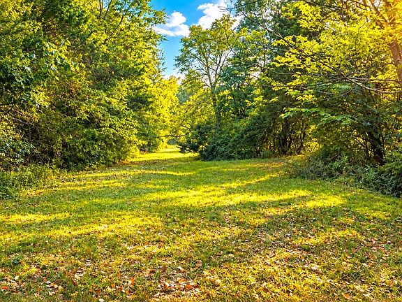 3rd image of 0 Willow Creek Rd Lot 2