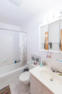 Rented by Voro NYC | media 27