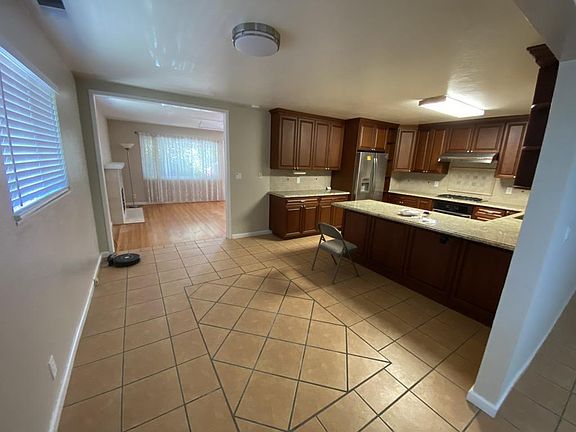 2nd image of 5005 McCoy Ave