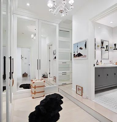 Sold by Compass | media 9