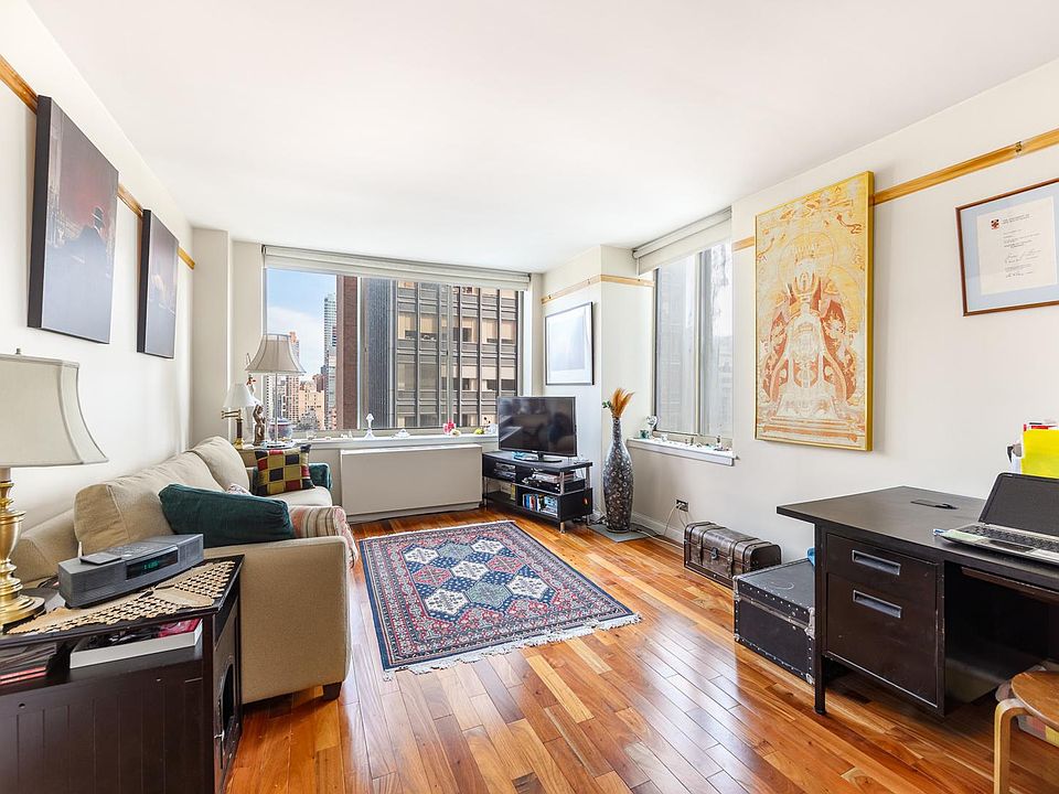 1st image of 232-236 E 47th St #24C