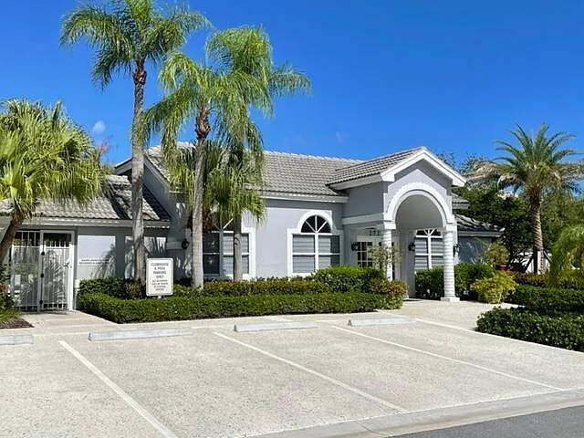 3008 Fairway Dr N — Photo 19