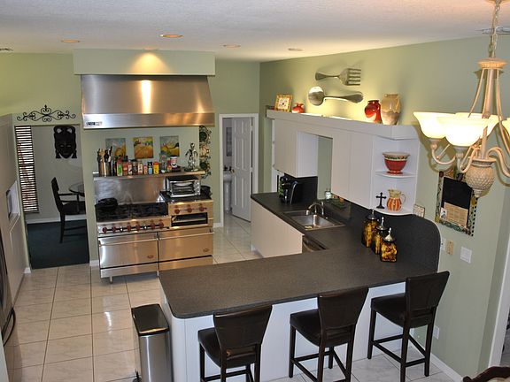 Gourmet Kitchen