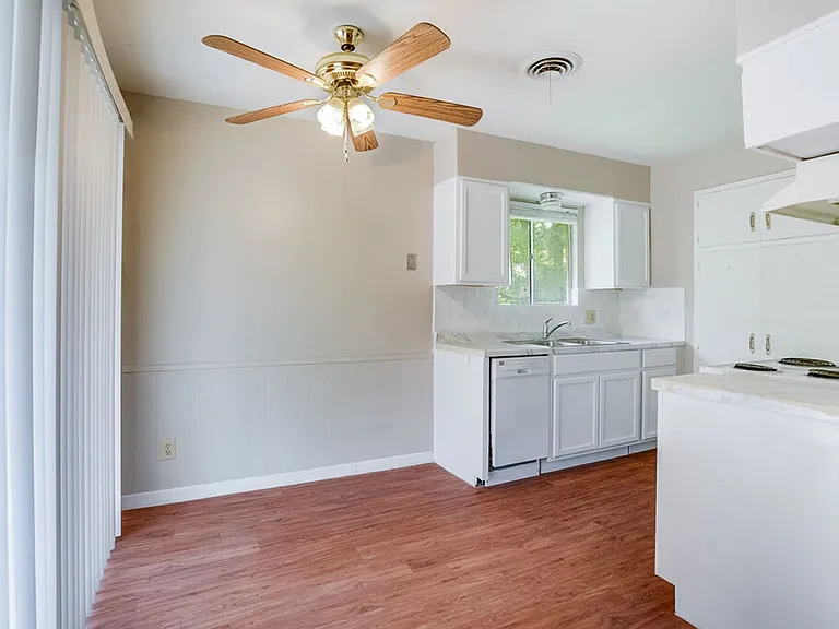 1503 Wheless Ln — Photo 9