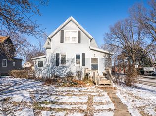 1446 Henderson Ave, Des Moines, IA 50316
